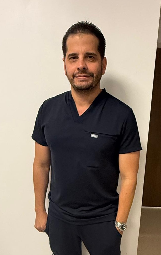 Dr. Elieser Gonzalez Reina